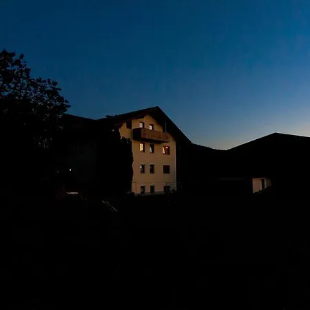 Schuasterhof Konukevi
