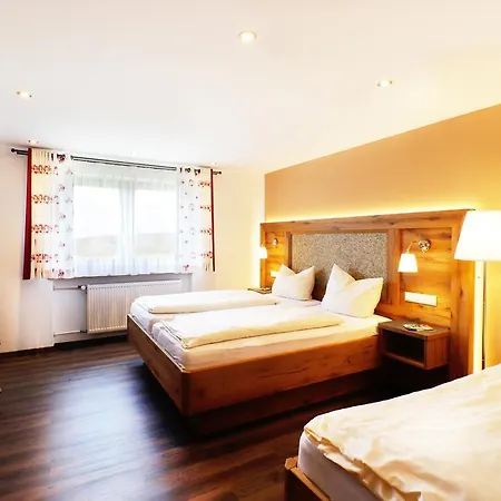 Schuasterhof Guest house