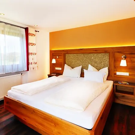 Schuasterhof Guest house