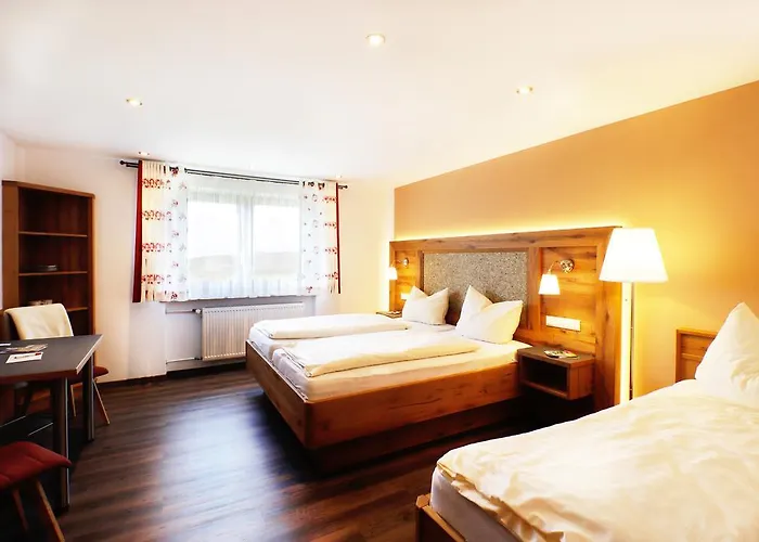 Schuasterhof بيت ضيافة